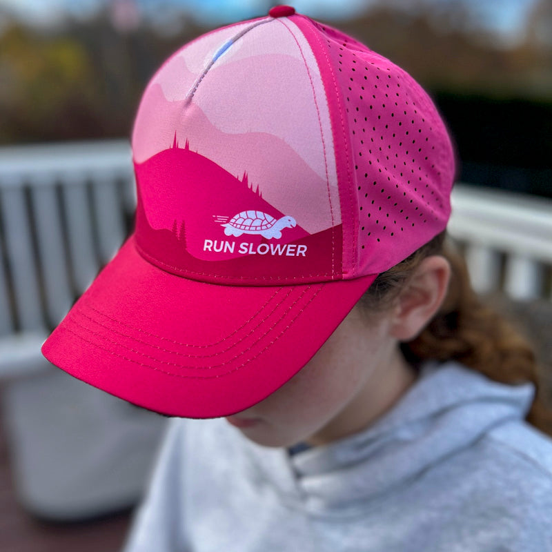 Running Trucker Hat - Pink Peaks